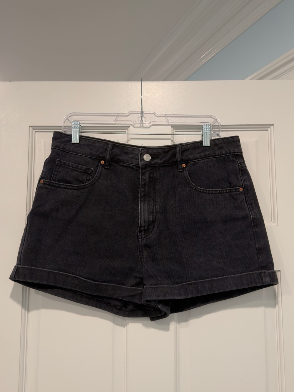 PacSun Black Cuffed Denim Shorts